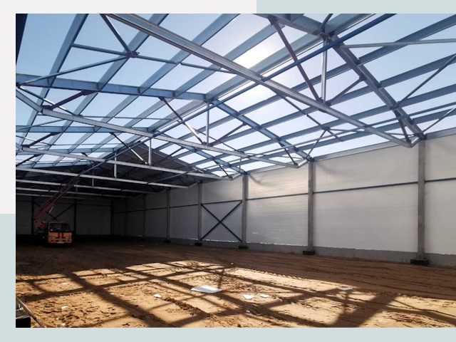 Строительство сенохранилищ в Юрге