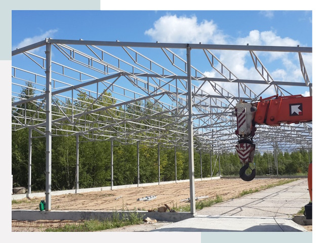 Строительство конюшен в Юрга от 642 руб. под ключ