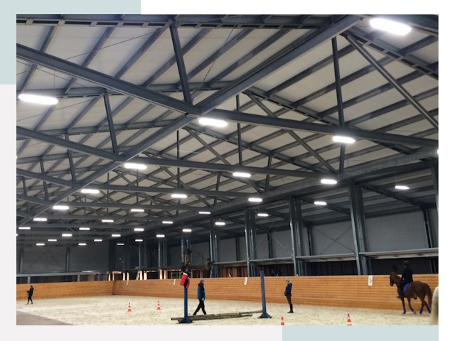 Строительство конных манежей от 642 руб в Юрга